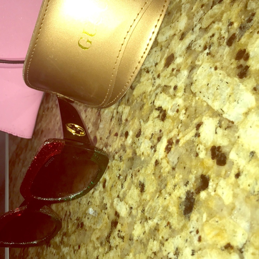 Gucci sunglasses